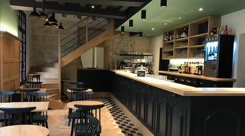 Rénovation d'un Bar à Vin - Décofolio Laurine Déco